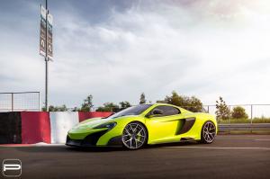 2018 McLaren 675LT on PUR Wheels (4OUR.M2)